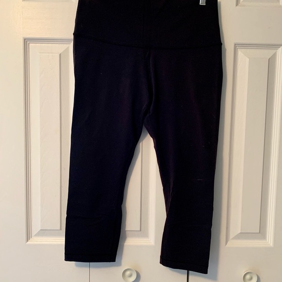 Lululemon cropped leggings (sz 12)
